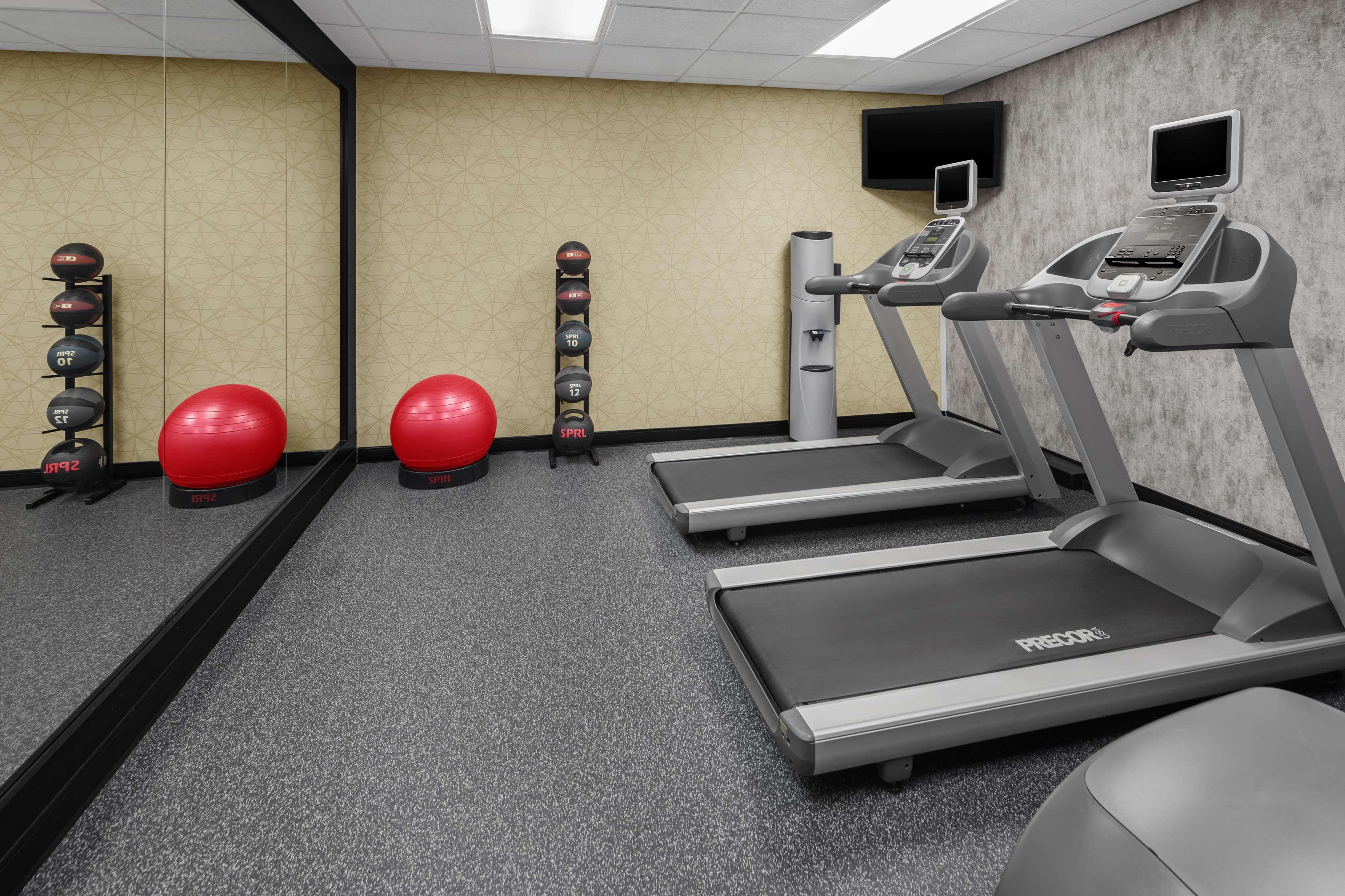 Homewood Suites By Hilton Orland Park Bagian luar foto