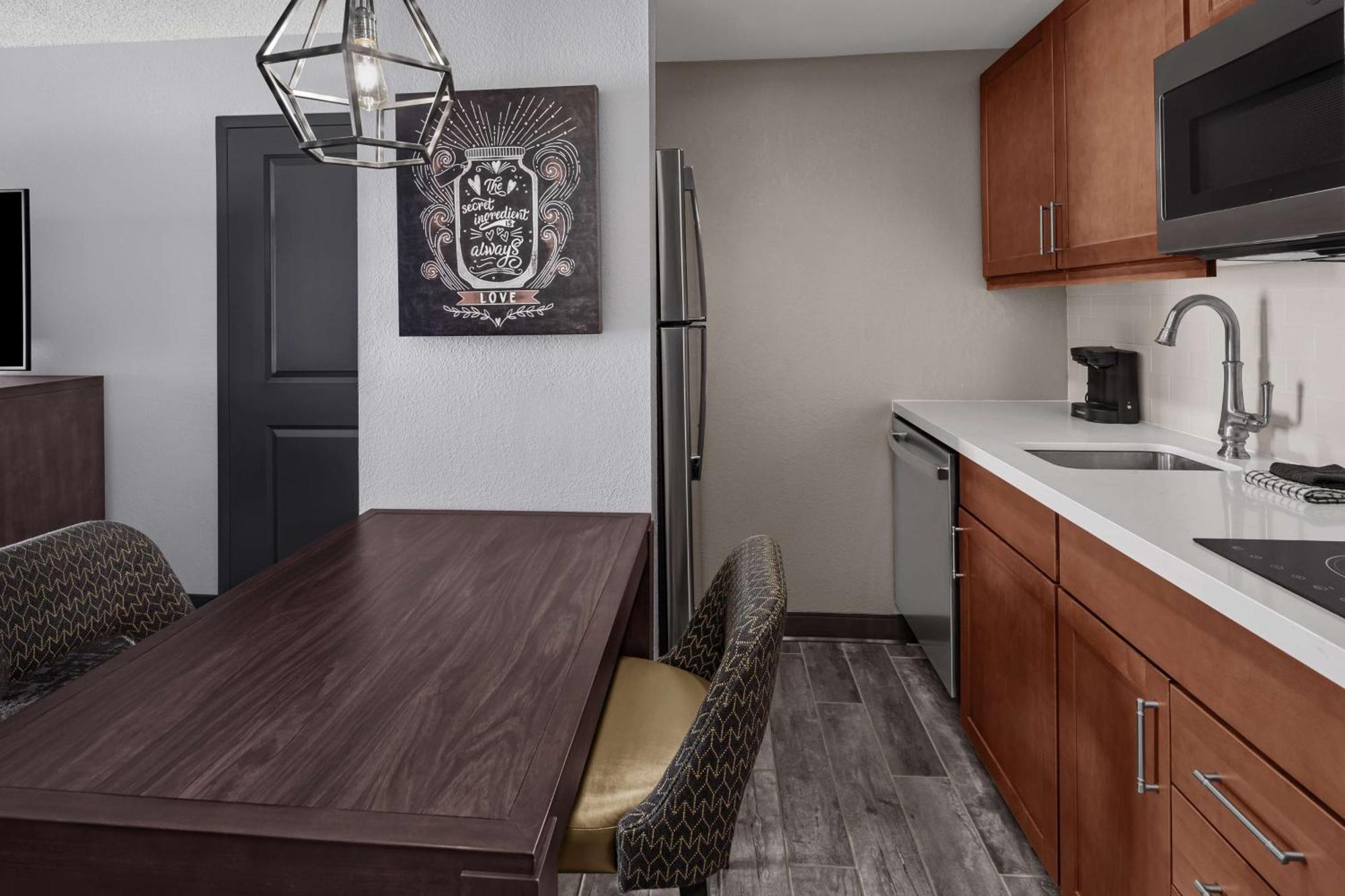 Homewood Suites By Hilton Orland Park Bagian luar foto